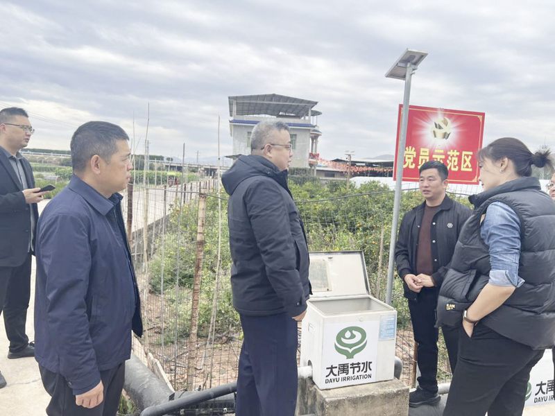 羅雪一行考察大禹節(jié)水集團(tuán)元謀縣高效節(jié)水灌溉項目